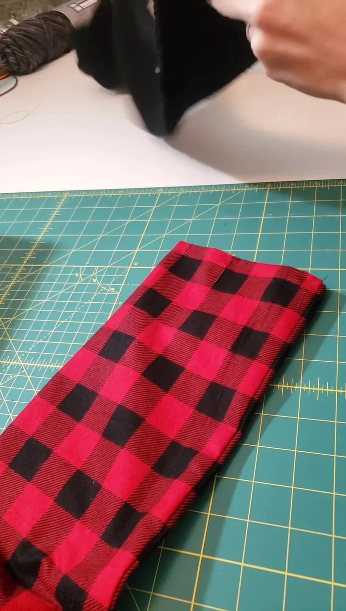 Repeat Step 9 on the other end, ensuring the knit tube is untwisted and lies flat before sewing.