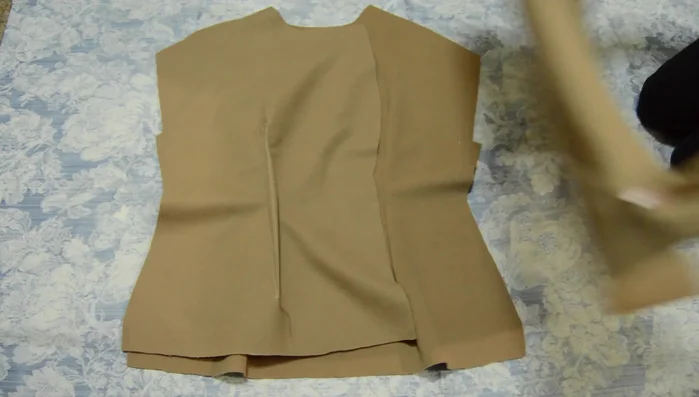 Press open darts and seam allowances.