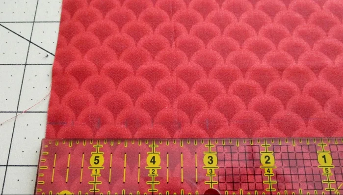 Mark the line with 1/2 inch intervals.