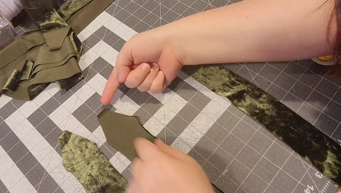 Prepare tentacles: Sew the inner tentacles together along their straight edges (either individually or in pairs, as demonstrated in the video).