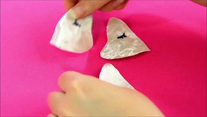 Sew the Face: Sew the two face pieces together, leaving a small opening for turning.