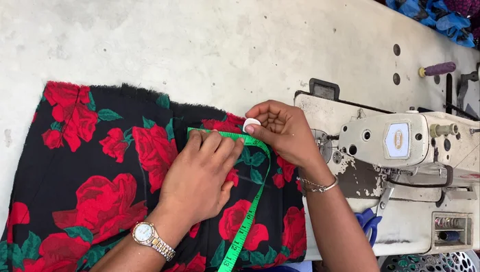 Mark and sew darts on the back piece (3.5 inches from zipper, 5 inches long).