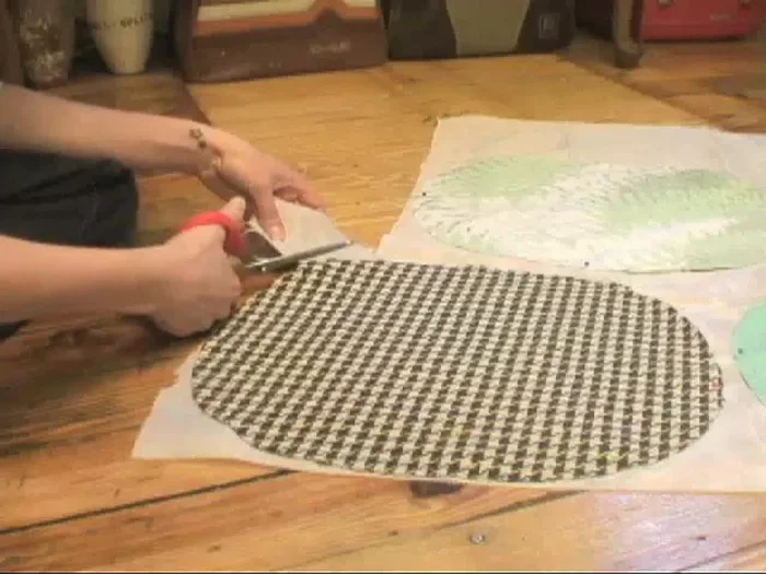 Carefully cut out the lining fabric pieces.