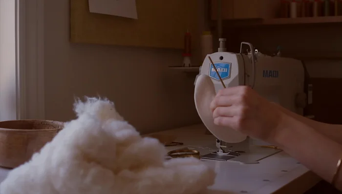 Close banana seam: Use a ladder stitch to close the opening.