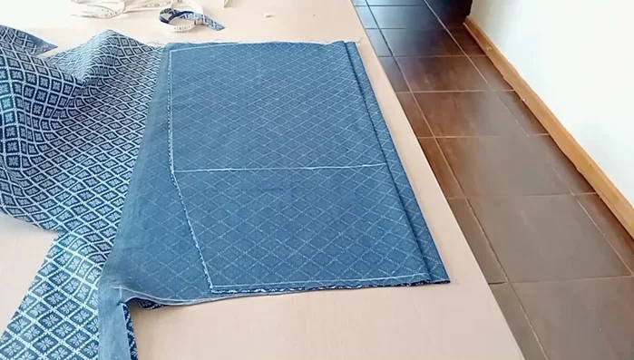 Create Front Skirt Pattern: Use the back skirt sketch to create the front skirt, ensuring the 2.5cm button placket.