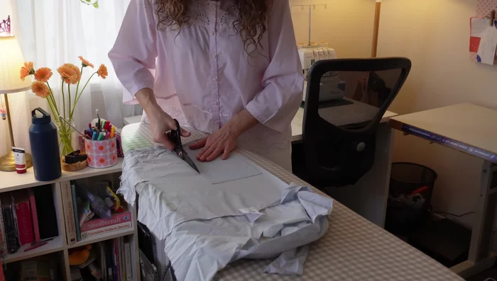 Gather the loop: Sew two parallel gathering stitches along the top edge of the loop. Pull threads to gather.