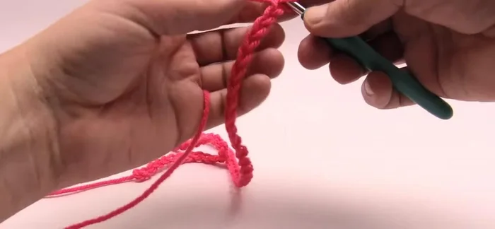 Create a matching back panel using single crochet, continuing until it matches the size of the front panel.