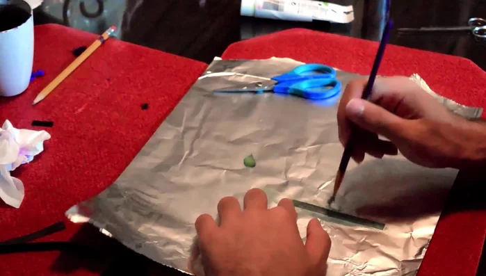 Paint the shoes to match the belt color.