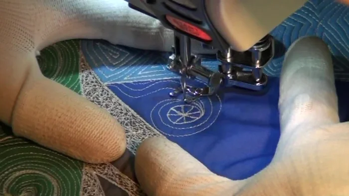 Use travel stitching to build up the texture, especially where lines meet.