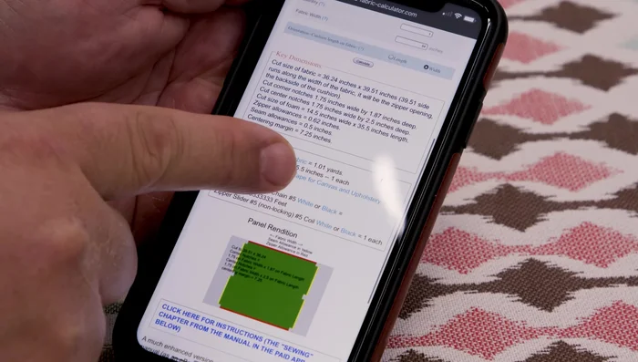 Cut corner notches and center notches in the fabric according to the fabric calculator's specifications using a hot knife.
