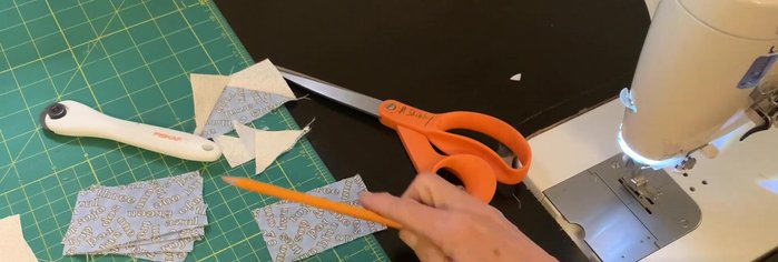 Cut a 2.5-inch square for the geese.