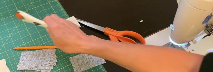 Cut a 2.5-inch square for the geese.