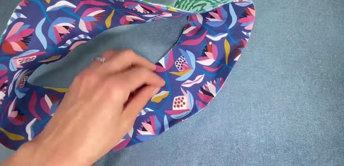 Topstitch brim: Topstitch brim with a longer stitch length, starting at the center back and stitching in a spiral.