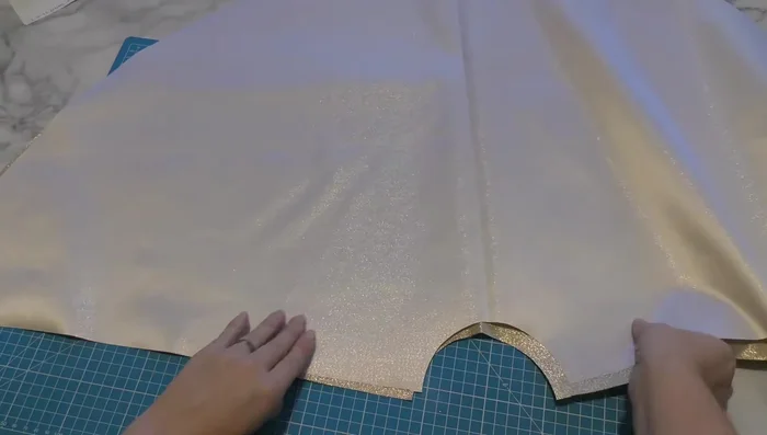 Sew two liner pieces right sides together, leaving a 1/4 inch seam allowance.