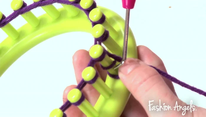 Repeat steps 1-3 until desired headband length is reached.