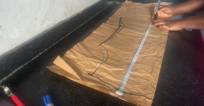 Determine the desired length (26 inches in this example) and mark it on the pattern.