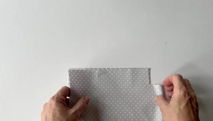 Press the seams open and box the corners of the lining as you did with the outer fabric.