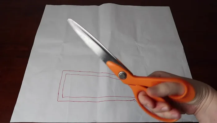 Cut the pattern: Cut out your pattern piece.