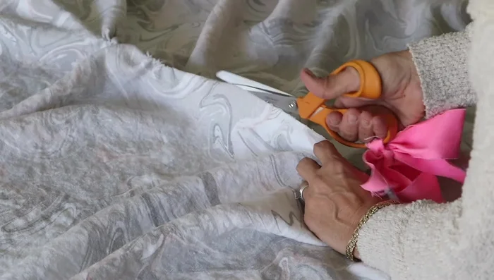 Cut fabric straight and on grain.