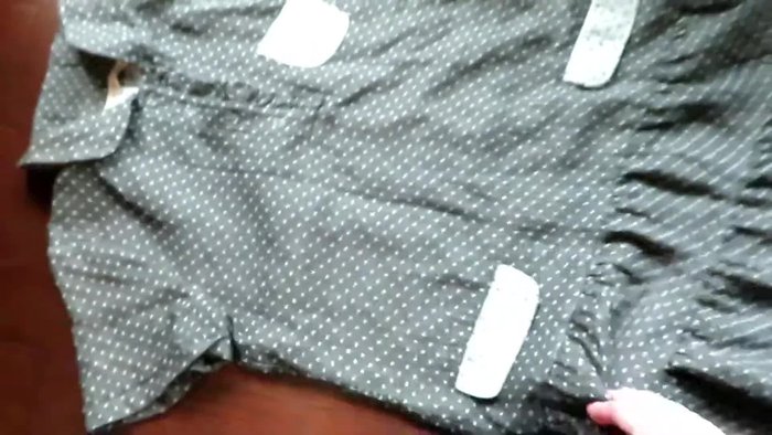 Prepare the dress: Cut the dress in half lengthwise, creating two long pieces of fabric. Leave the gathered part at the end for character, and you can choose to leave the pocket.