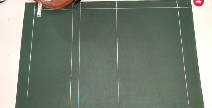 Divide the chest measurement by four and mark accordingly. Subtract 1 inch for the plank.