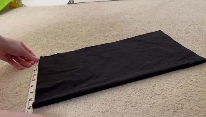 Whip stitch or machine stitch the opening closed.