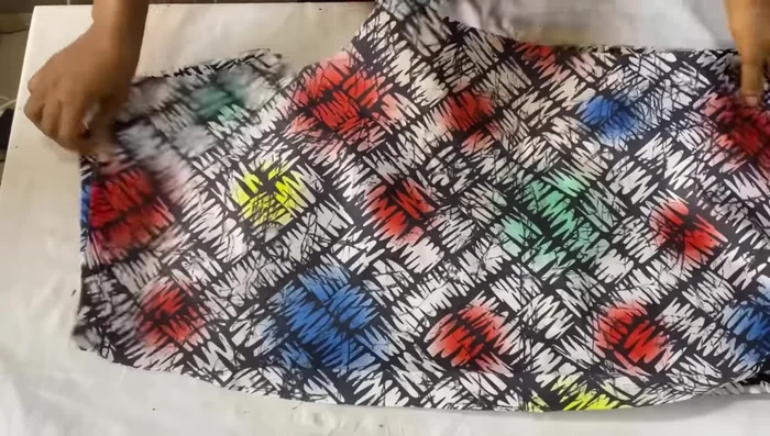 Sew the side seams of the pant (1 inch seam allowance).