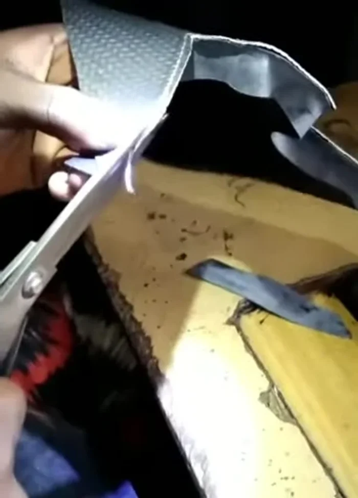 Note: Lining is added *before* attaching the T-rope for a clean finish.