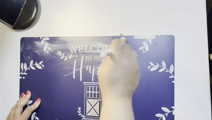 Apply Mod Podge: Apply a layer of Mod Podge to the placemat set, smoothing out any bubbles.