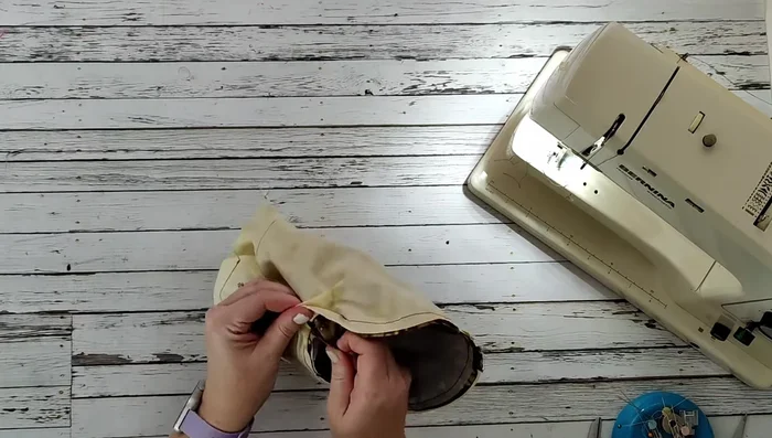 Top stitch around the entire basket to close the opening and add strength. Trim threads.