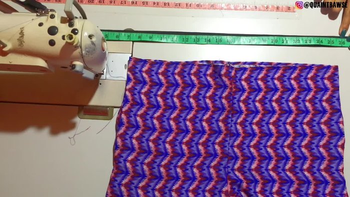 Cut the elastic to the calculated length.