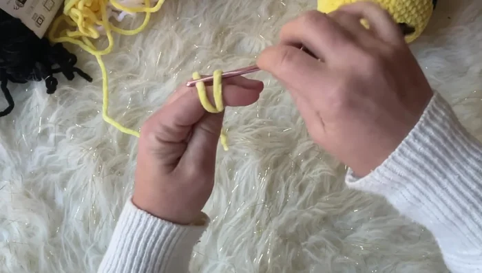 Rounds 9-12: Single crochet in each stitch (48 stitches).