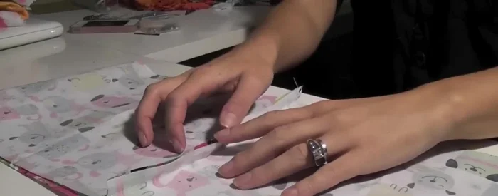 Open up the seams and press them down on both sides.