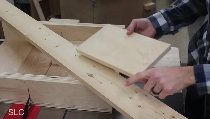 Trim the top boards to 7 inches wide.