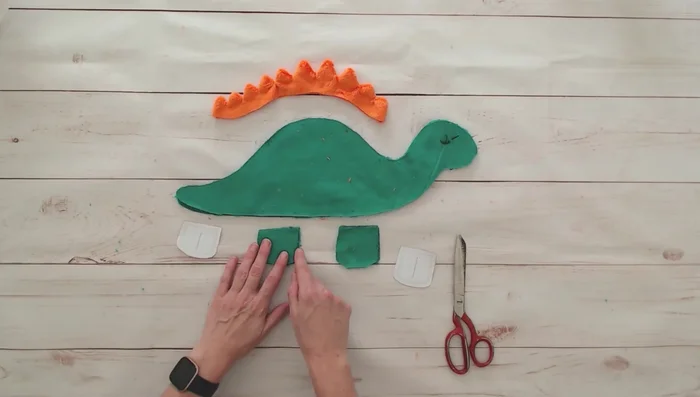 Sew around the edges of front and back legs, leaving an opening. Turn right sides out and lightly stuff with polyfill.