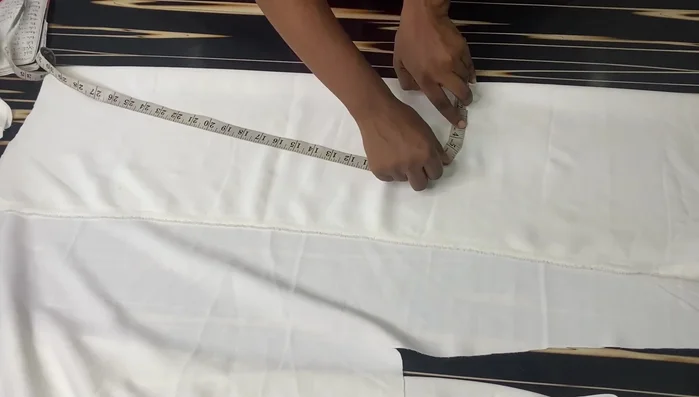 Cut and attach sleeves.