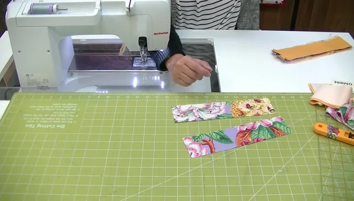 Subcut focus fabric: Cut focus fabric into 10-inch strips.