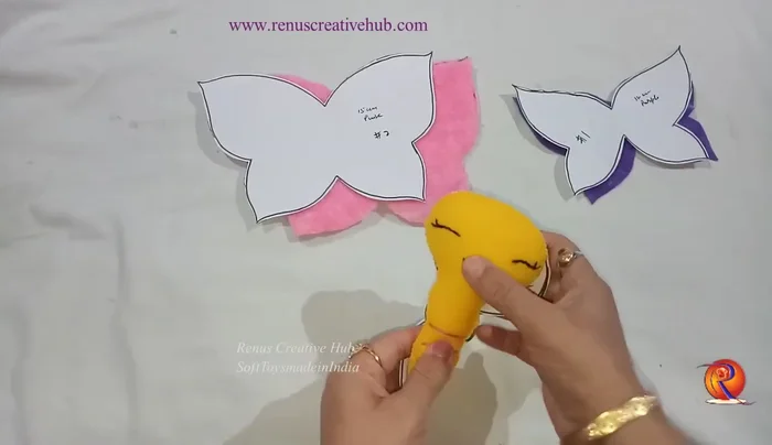 Close the opening at the back using a hidden stitch.