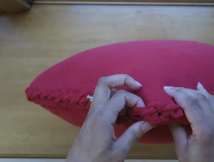 Tuck and neatly finish the remaining flaps.