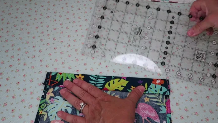 Repeat steps 5 and 6 for the other short edge.