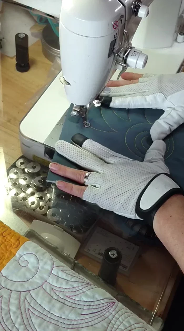 Vary the size and length of the arcs for a more natural look. Don't be afraid to experiment.