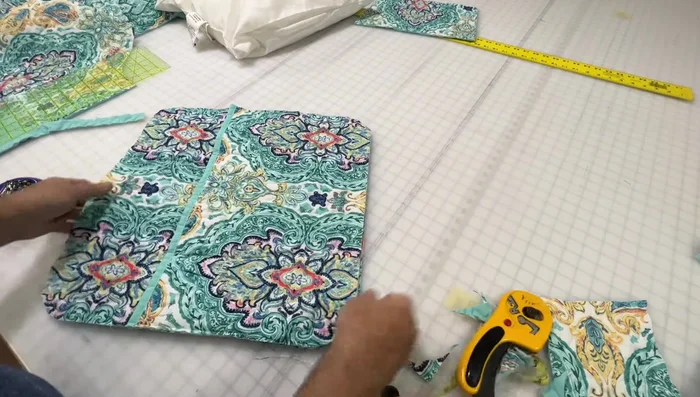 Find center points: Mark the center point on each side of the square and the closure pieces.