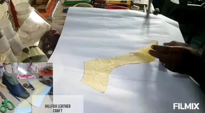 Cut the counter line towards the counter point, leaving about 0.7 inches from the vamp point.