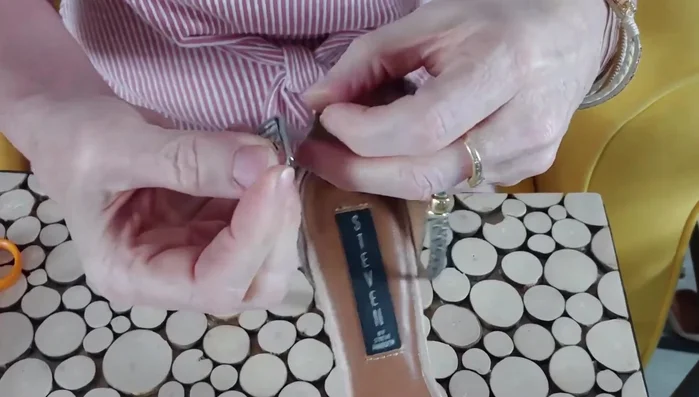 Optional: Repairing worn-out elastic. If the elastic is worn, sew on new elastic using a strong needle and thread before attaching the Velcro.