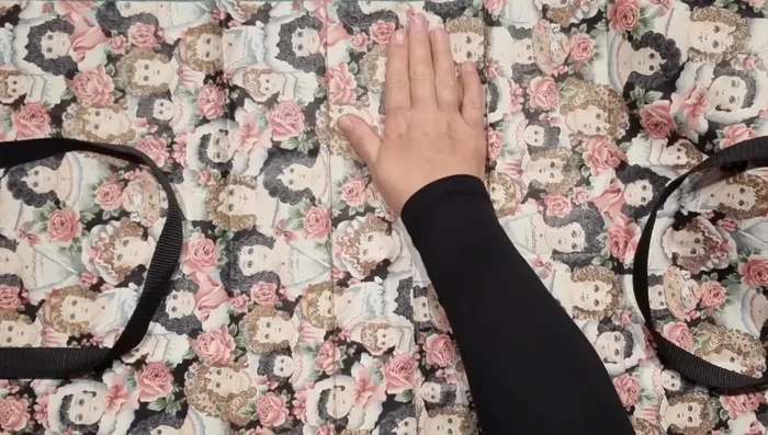 Sew Side Seams: With right sides together and pleated edges aligned, sew the side seams of both the outer and lining fabrics. Leave an opening in one side of the lining.