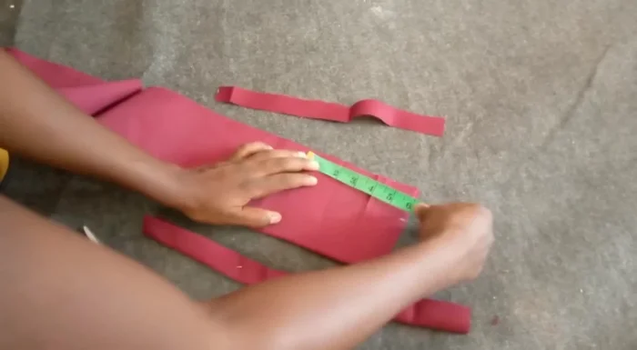 Slope the main headband piece: 7 inches long and 2 inches wide on each side.