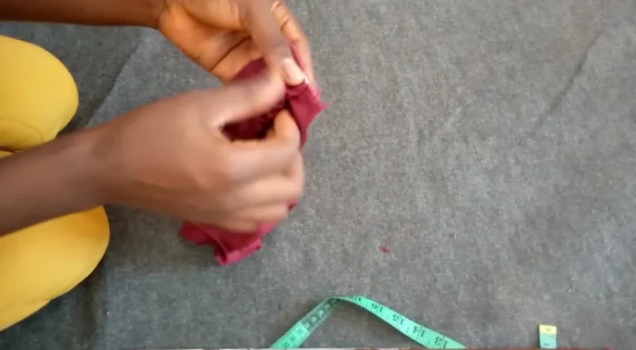 Remove pins and trim excess fabric. Your headband is ready!