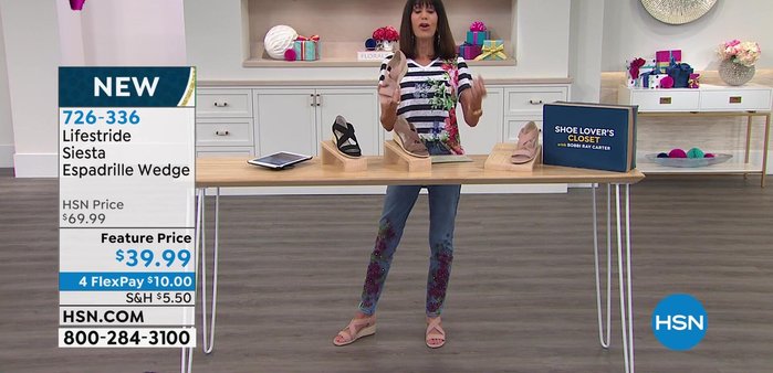 Size range (5.5-11, medium and wide widths) is specified.