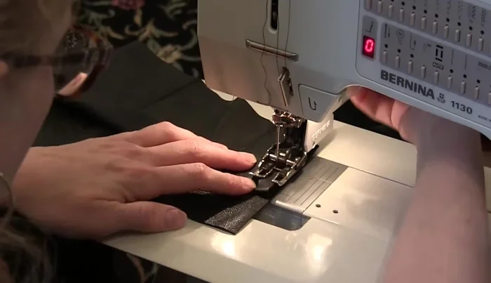 Attach the tie parts: Sew the tie parts to the belt.